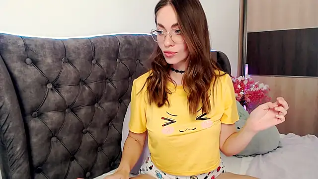 Eroticgiftxxx online show from July 2026 09:25:02 AM