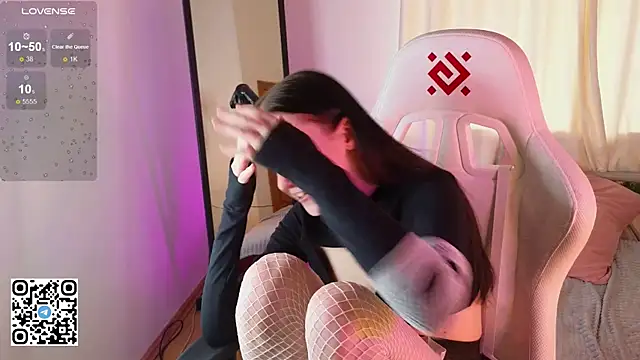 mon lola online show from January 2025 09:35:01 AM