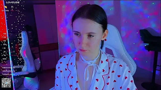 mon lola online show from March 2025 09:32:02 AM