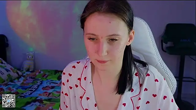 mon lola online show from March 2025 05:24:02 PM