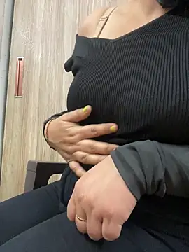 Red-Magic-25 online show from March 2026 08:42:02 AM