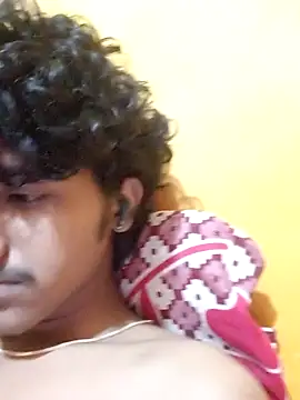 Snapshot of CosmicEmuu chatting on January 2025 05:45:02 PM CosmicEmuu online show from January 2025 05:45:02 PM