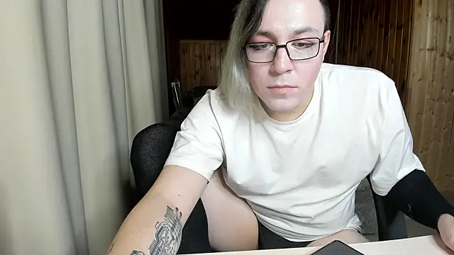 Snapshot of ScanDarky chatting on February 2025 04:36:02 PM ScanDarky online show from February 2025 04:36:02 PM