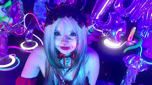 LaytonBox online show from March 2026 03:49:01 PM