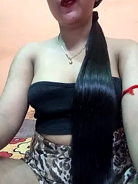 Eisha 20s online show from October 2025 10:41:01 PM