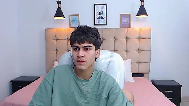 Tommy18   online show from January 2025 06:13:02 AM