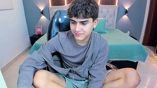 Tommy18   online show from March 2026 03:30:01 AM