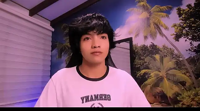 Snapshot of AllanYong18 chatting on January 2025 12:16:02 AM AllanYong18 online show from January 2025 12:16:02 AM