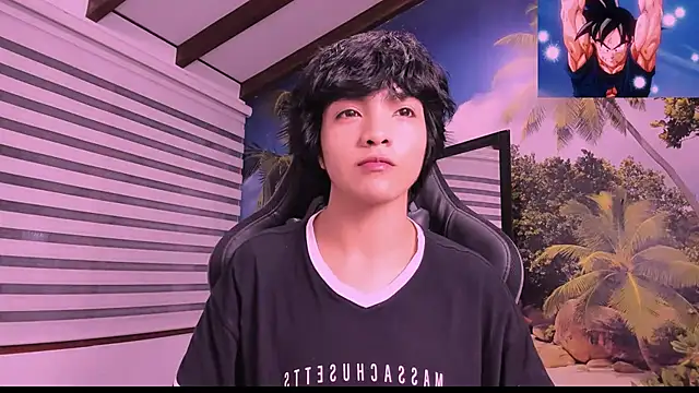 Snapshot of AllanYong18 chatting on February 2025 03:45:01 AM AllanYong18 online show from February 2025 03:45:01 AM