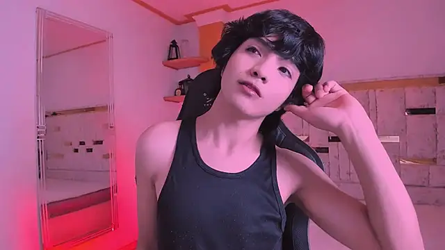 Snapshot of AllanYong18 chatting on March 2025 10:49:02 AM AllanYong18 online show from March 2025 10:49:02 AM