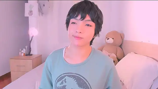 Snapshot of AllanYong18 chatting on October 2025 07:36:02 AM AllanYong18 online show from October 2025 07:36:02 AM