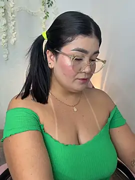karla hotgirl online show from May 2026 12:52:02 AM