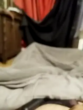 Snapshot of ludov17 chatting on January 2025 03:45:01 AM ludov17 online show from January 2025 03:45:01 AM