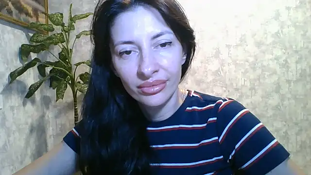 LissaBlossom online show from June 2026 03:12:01 PM