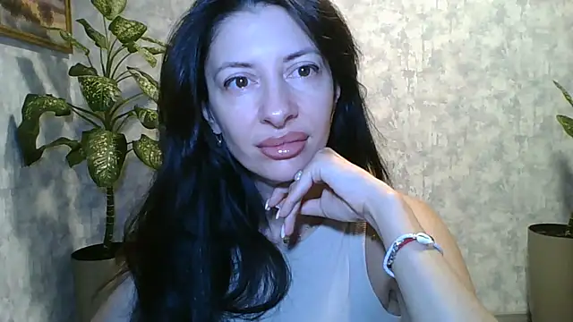 LissaBlossom online show from July 2026 04:10:01 AM