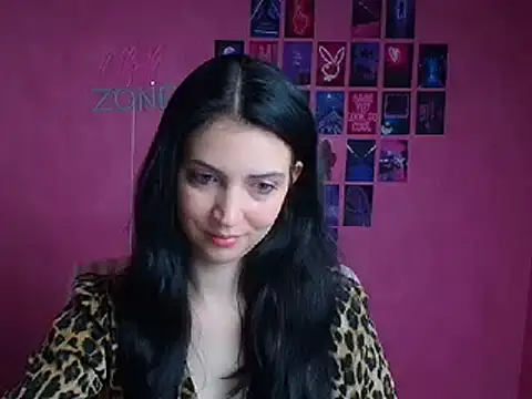Amalia amor online show from November 2025 06:45:02 AM