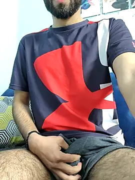 Snapshot of TOPMOON001 chatting on February 2025 11:21:02 AM TOPMOON001 online show from February 2025 11:21:02 AM