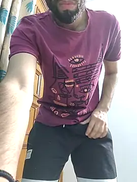 Snapshot of TOPMOON001 chatting on March 2025 10:51:01 AM TOPMOON001 online show from March 2025 10:51:01 AM