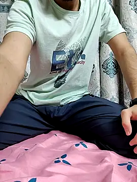 Snapshot of TOPMOON001 chatting on March 2025 02:57:01 PM TOPMOON001 online show from March 2025 02:57:01 PM