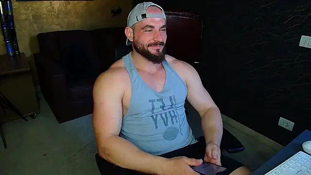 AdamJamesonn online show from May 2026 05:04:02 AM