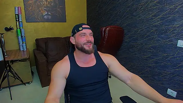AdamJamesonn online show from May 2026 04:54:01 AM