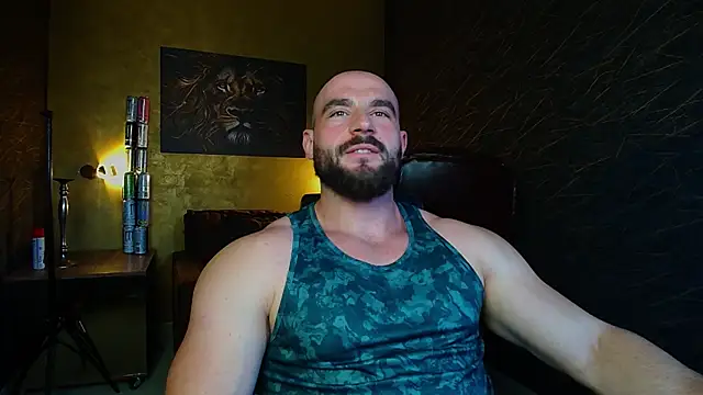 AdamJamesonn online show from May 2026 04:42:01 AM