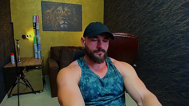 AdamJamesonn online show from June 2026 04:47:01 AM