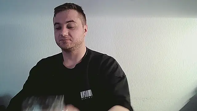 Snapshot of viamen chatting on February 2026 05:03:02 AM viamen online show from February 2026 05:03:02 AM