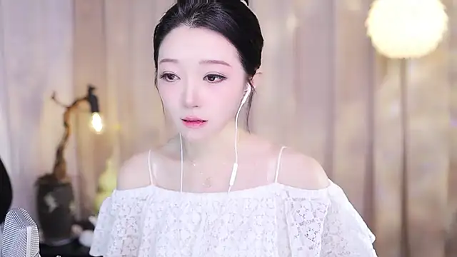 Zoe-99 online show from December 2025 02:24:01 PM