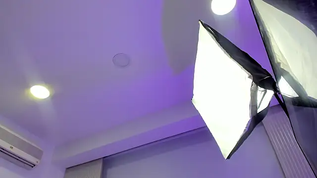 kathy bakerr online show from May 2026 12:33:02 PM