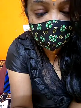 Snapshot of kanikasree chatting on January 2025 06:44:01 PM kanikasree online show from January 2025 06:44:01 PM