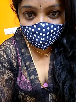 Snapshot of kanikasree chatting on January 2025 06:34:02 PM kanikasree online show from January 2025 06:34:02 PM