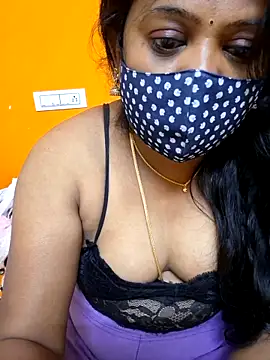 Snapshot of kanikasree chatting on January 2025 09:43:01 PM kanikasree online show from January 2025 09:43:01 PM