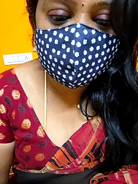 Snapshot of kanikasree chatting on January 2025 10:51:02 PM kanikasree online show from January 2025 10:51:02 PM