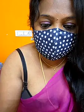 Snapshot of kanikasree chatting on February 2025 05:37:01 PM kanikasree online show from February 2025 05:37:01 PM