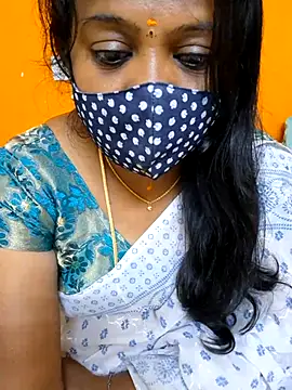 Snapshot of kanikasree chatting on February 2025 09:04:01 PM kanikasree online show from February 2025 09:04:01 PM