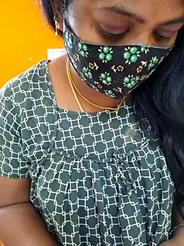 Snapshot of kanikasree chatting on February 2025 09:09:01 AM kanikasree online show from February 2025 09:09:01 AM