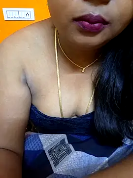 Snapshot of kanikasree chatting on March 2025 01:06:02 PM kanikasree online show from March 2025 01:06:02 PM