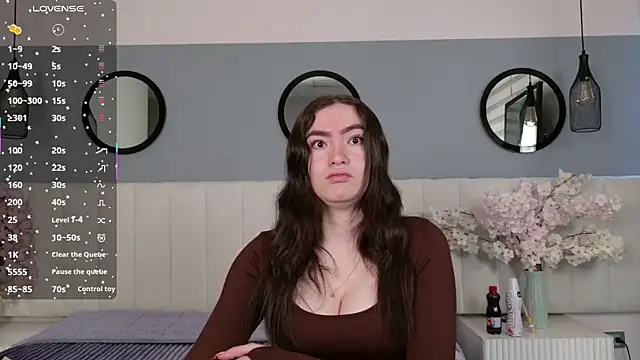 chelsea bolton  online show from July 2026 12:23:01 PM