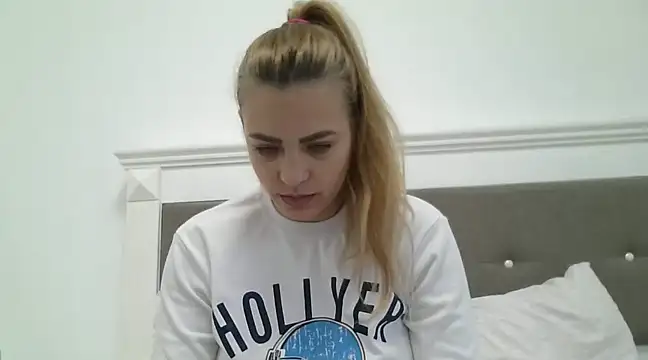 AnnaBell2025 online show from January 2025 11:30:02 AM