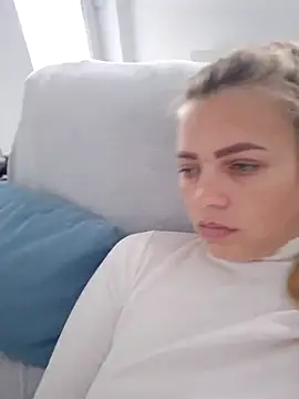 AnnaBell2025 online show from March 2026 02:17:02 PM