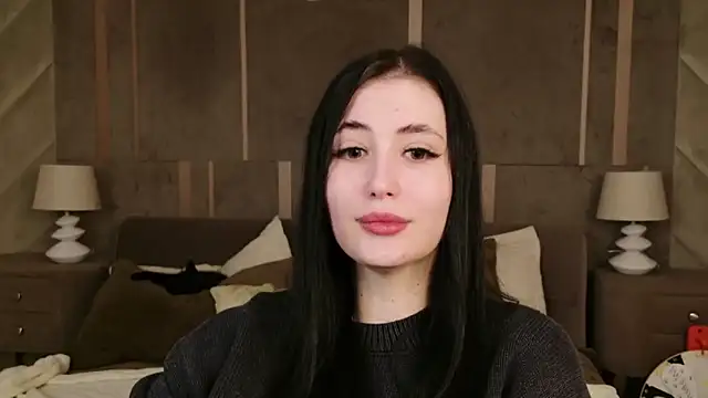 EmmaLawrens online show from October 2025 03:43:01 PM