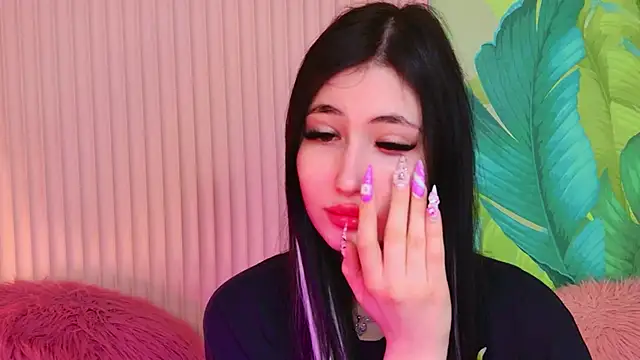 EmmaLawrens online show from March 2026 10:37:01 AM