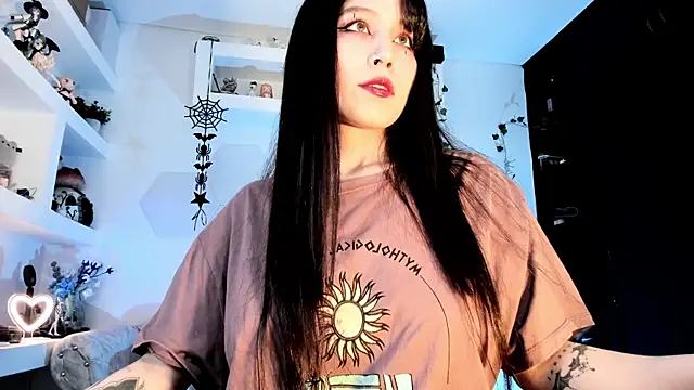 Snapshot of Effy_Devalk chatting on March 2025 03:29:02 PM Effy Devalk online show from March 2025 03:29:02 PM