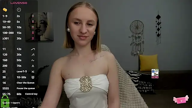 BeautyBlondy online show from February 2026 03:33:02 PM