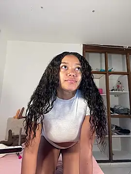 JasmineRose7 online show from May 2026 11:17:02 AM