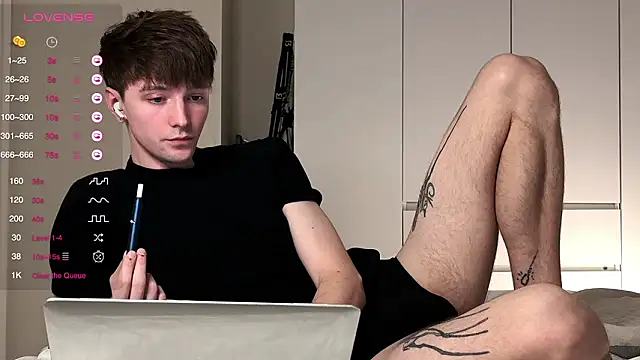 Snapshot of Calvin_Polanski chatting on March 2026 06:02:01 PM Calvin Polanski online show from March 2026 06:02:01 PM