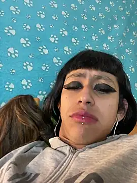 Snapshot of boysLittle chatting on January 2026 04:50:02 AM boysLittle online show from January 2026 04:50:02 AM