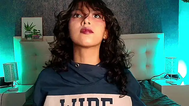 gabriela cortez online show from February 2025 10:48:02 PM