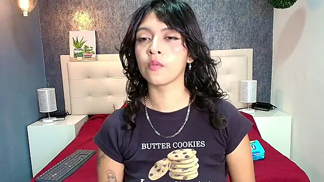 gabriela cortez online show from February 2025 07:47:02 PM